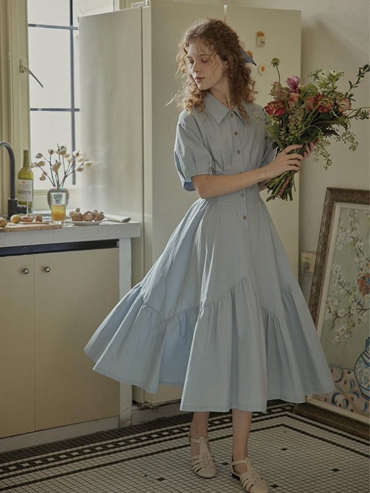 DRESSES